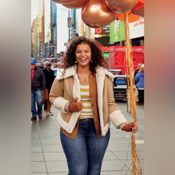 Cabi Liner Tank - Picture 2 of 7